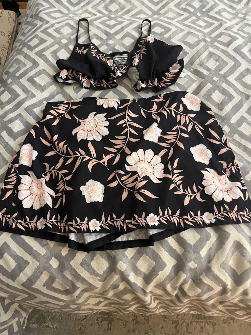 NEW Floral Black Two-Piece Crop Top & Skort Set